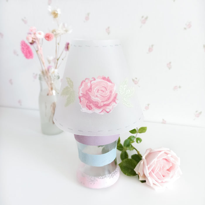 DIY Lampe mit Rose